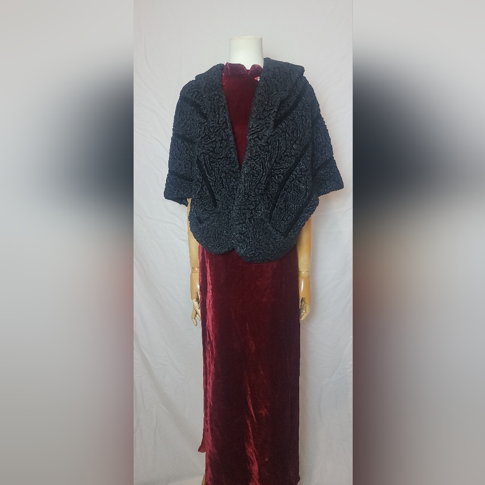 Vintage 1950s Black Persian Lamb Fur Stole With Pockets By Flah's, One Size